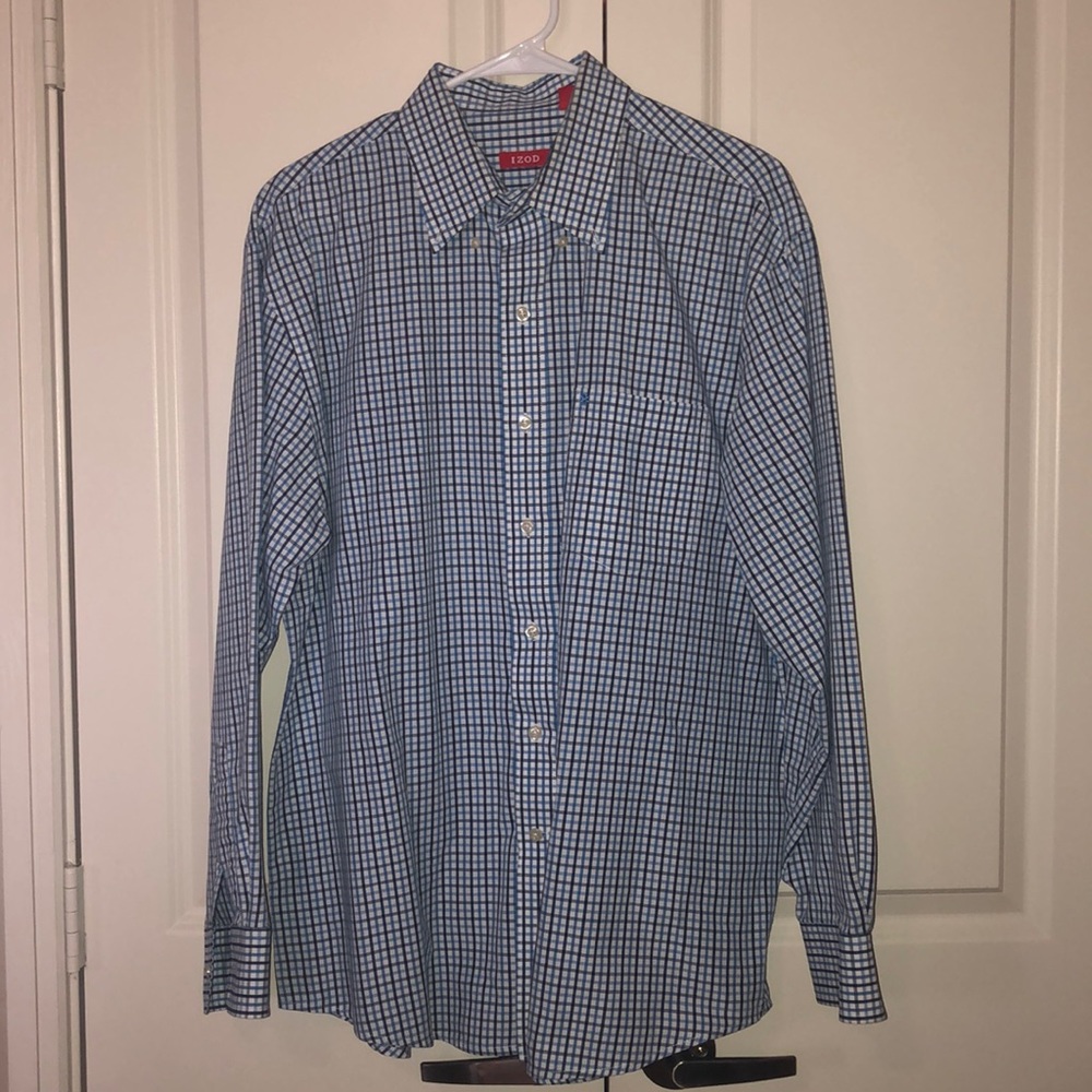 Izod checkered button up shirt